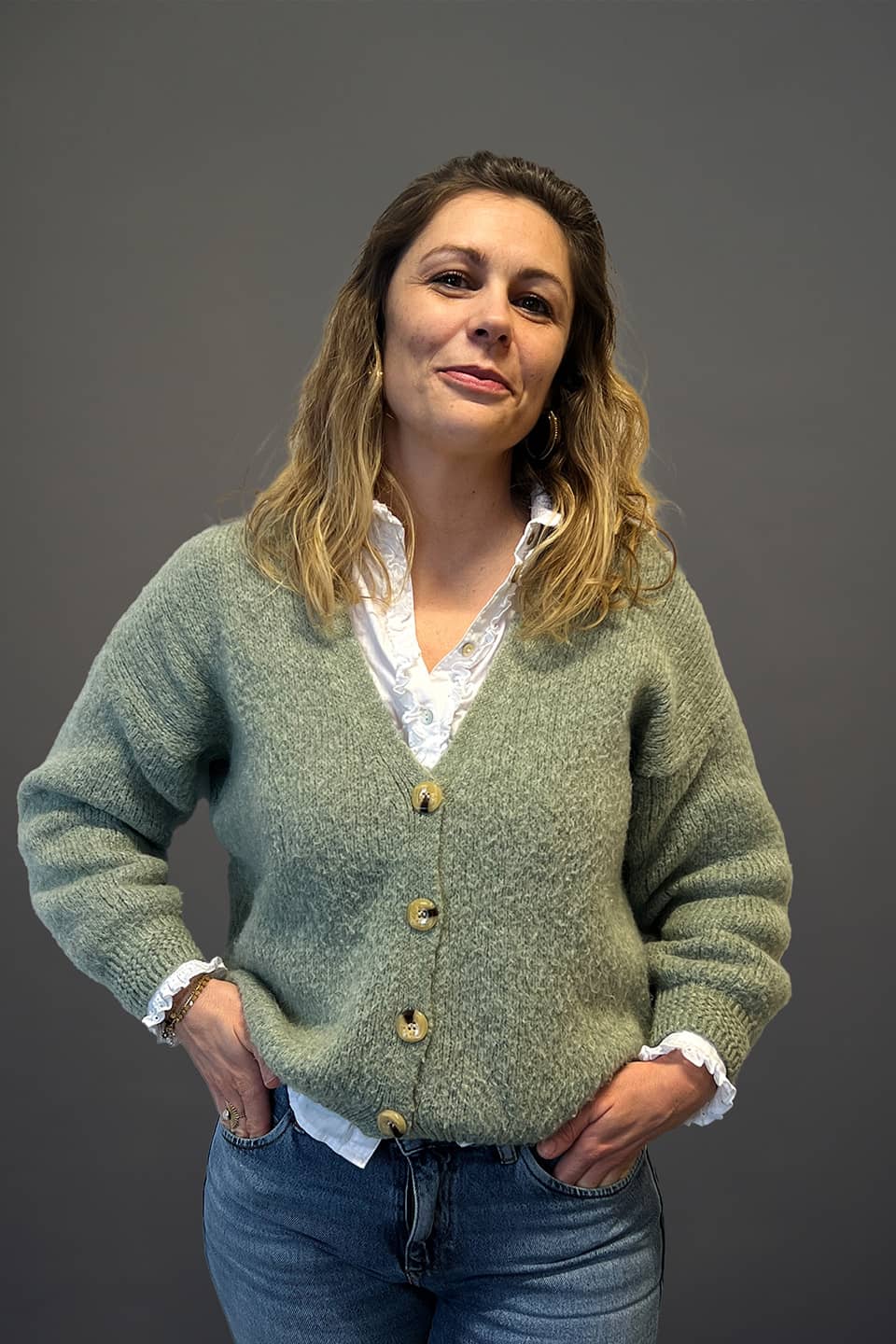 Anne-Charlotte CLOAREC Anne-Charlotte CLOAREC