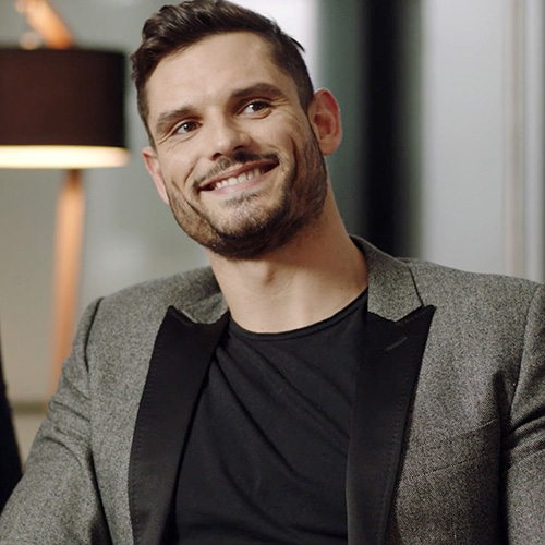 THE PLACE - Cas Nineteengroupe